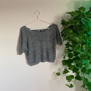 Knitted Cropped sweater